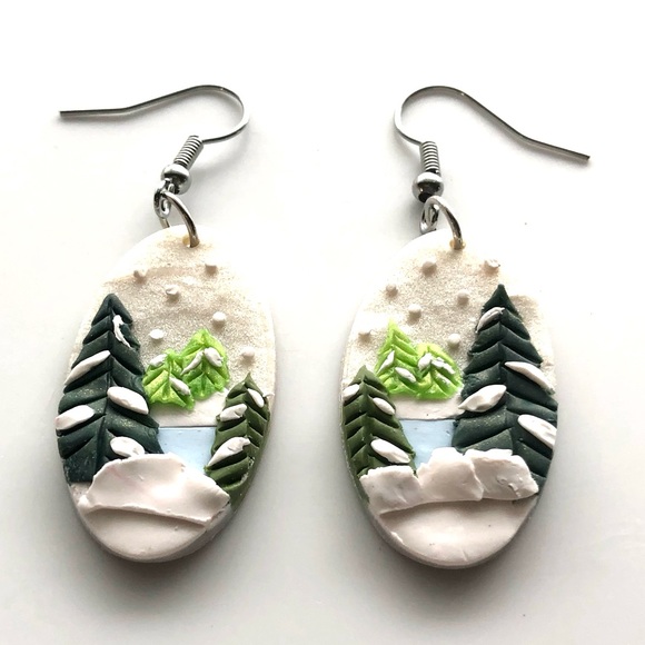 Handmade scenic winter earrings - Picture 2 of 5